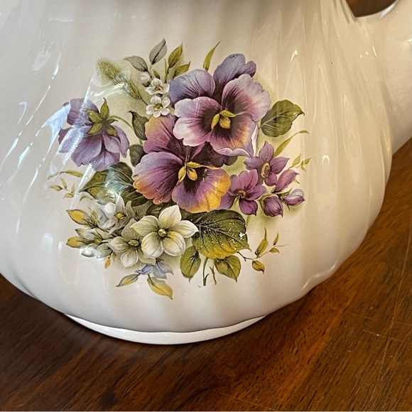 Vintage Arthur Wood & Son Grandma Core Cottage Core Teapot Staffordshire England - Picture 2 of 9